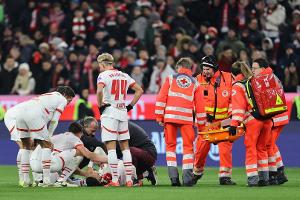 Kimmich überrascht verletzten Henrichs mit Döner-Sandwich