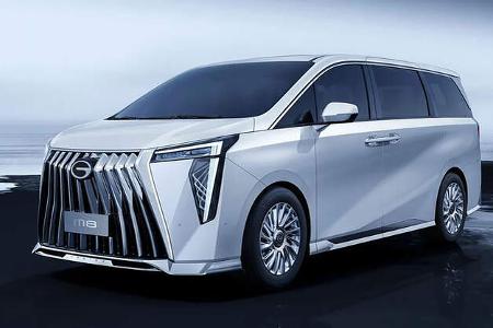 GAC M8 MPV