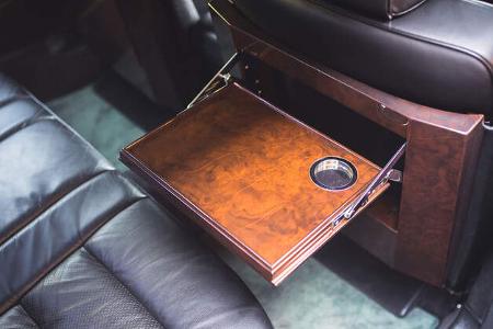 Mercedes-Benz W126 560 SEL AMG 6.0 S-Klasse V126 (1989) Klapptische Sitzlehnen