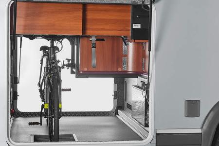 Carthago Liner-for-two Heckgarage