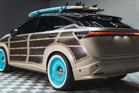 Nissan Ariya Surfwagon concept