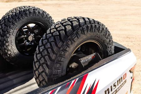 Nissan Nismo Off-Road Frontier V8 concept