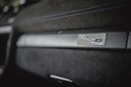 Porsche Cayman GT4 RS, Handschuhfach