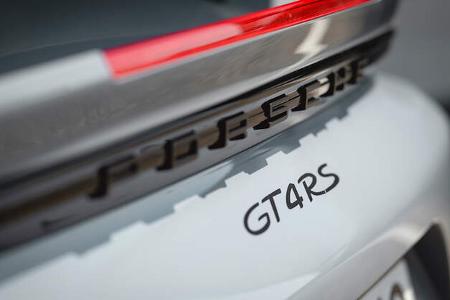 Porsche Cayman GT4 RS, Badge