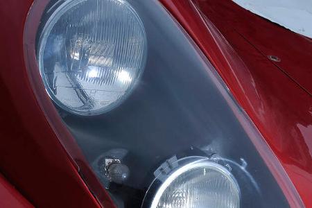 Alfa Romeo T33/3, Scheinwerfer