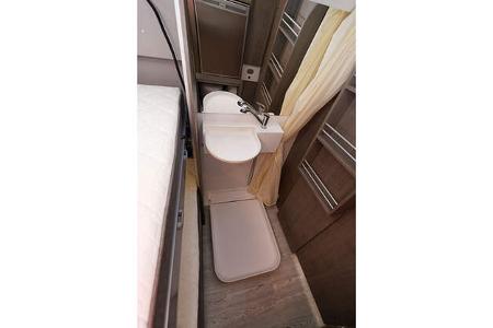 Test Furgok Waschtisch und Duschwanne