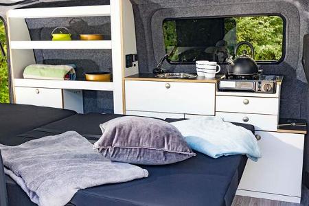 Küchenzeile, Bett, Schrank, Wohnausbau, Campingbus, Kissen, Decken