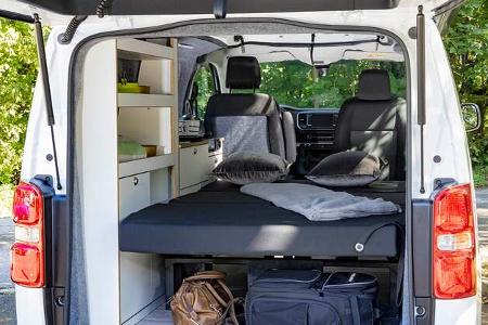 Liegefläche unten, Bett, Schlafplatz, Kissen