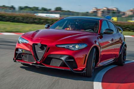 Alfa Romeo Giulia GTAm, alt und neu im Vergleich