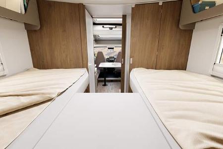 Teilintegrierter Pilote Carado T457