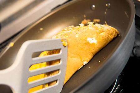 Omlett, Pfanne, Pfannenwender