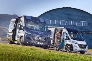 Eura Mobil Van 635 EB vs. La Strada Avanti E Campingbusse f