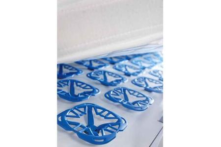 Eura Mobil Van 635 EB vs. La Strada Avanti E Tellerfedern f