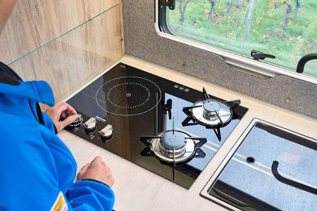 Eura Mobil Xtura (2024) f