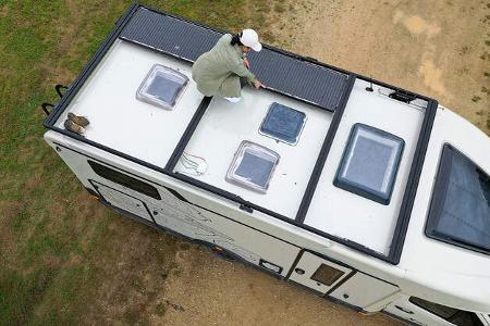 Eura Mobil Xtura (2025) f