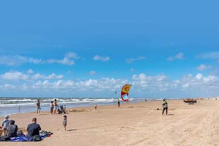 Sandstrand, Meer, Menschen, Kiter