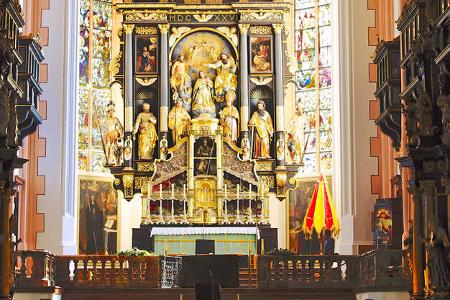 Hochaltar, Menschen, Imposant