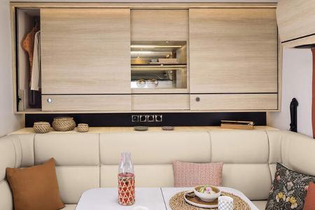 Integrierte, Heckrundsitzgruppe