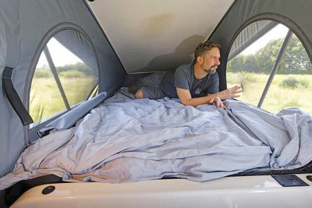 Neuheit Campervan Westfalia James Cook Bett im Aufstelldach