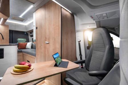 Globe-Traveller Falcon 2YS