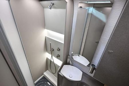 Teilintegrieter Wingamm Oasi 690 G