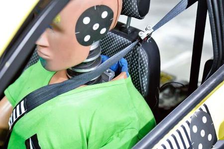 Dekra Crash Microcars Citroen Ami und Aixam