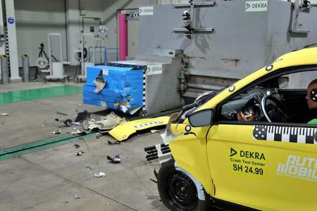 Dekra Crash Microcars Citroen Ami und Aixam