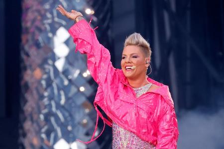 Pink gratuliert ihrem Sohn liebevoll zum achten Geburtstag