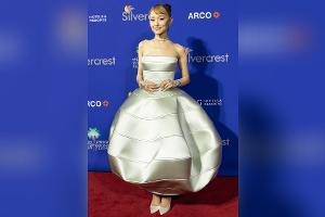 Von "Wicked"-Figur inspiriert: Ariana Grande strahlt im Ballonkleid