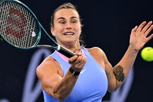 Tennis: Sabalenka triumphiert in Brisbane