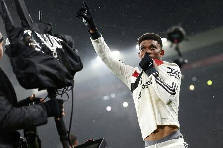 Liverpool gegen United: Kein Sieger im Winterchaos