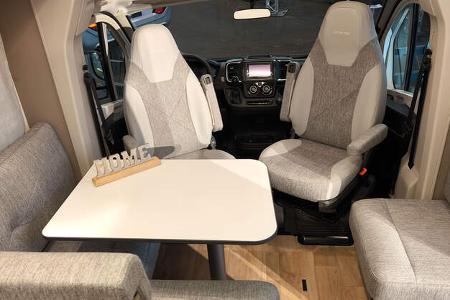 Bürstner Campeo TD 660 Sitzgruppe