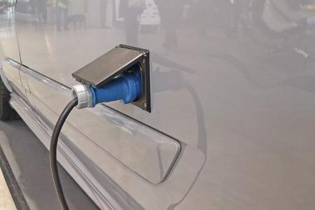 Stromanschluss, Schuko-Stecker, Campingbus