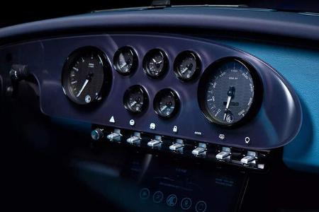 AC Cobra GT Roadster 