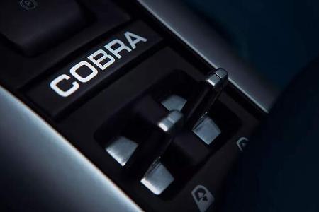 AC Cobra GT Roadster 