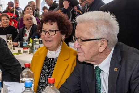 Winfried Kretschmann: Ehefrau Gerlinde muss nach Sturz operiert werden