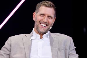 Als Experte: Basketball-Ikone Dirk Nowitzki feiert NBA-Comeback