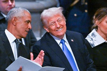 Trauerfeier für US-Präsident Jimmy Carter: Trump und Obama im Gespräch