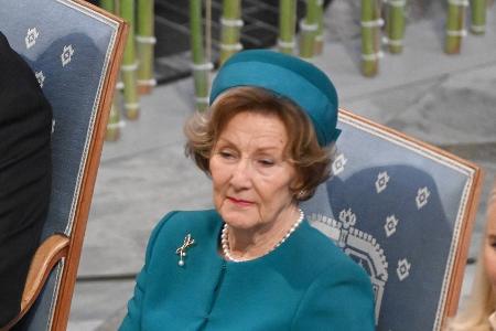 Nach Skiausflug: Norwegens Königin Sonja im Krankenhaus