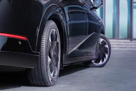 01/2025 Xpeng X9 Elektro-Luxus-Van