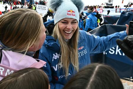 Vonn mit Trainingssturz in Cortina