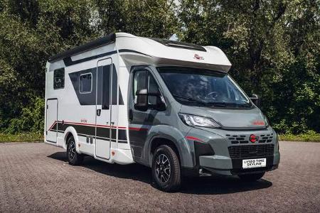 Außenansicht, Wohnmobil, teilintegriert