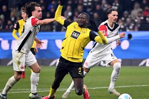 Schlager verteidigt Entscheidungen gegen Elfmeter für BVB