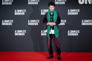 Hingucker-Accessoire: Timothée Chalamet fällt mit grünem Schal auf