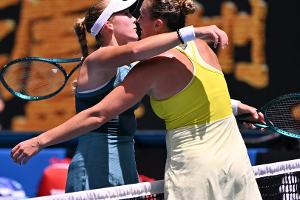 Achtelfinale: Sabalenka locker - Gauff mit etwas Mühe