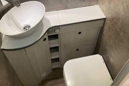 Robel K-700 HLB, Alkoven, CMT 2025, Luxuswohnmobil