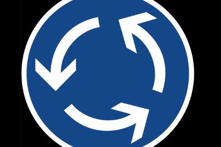 Kreisverkehr, Verkehrszeichen