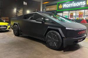 Tesla Cybertruck illegal beschlagnahmt Manchester