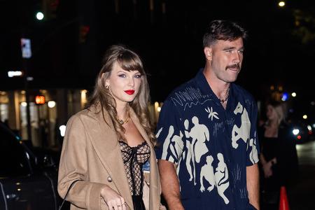 Taylor Swift ist als rundum guter Mensch bekannt, und so wundert es nicht, dass auch sie tief in die Tasche greift. Wenn die Sängerin Spiele ihres Liebsten, Footballstar Travis Kelce von den Kansas Ci ...