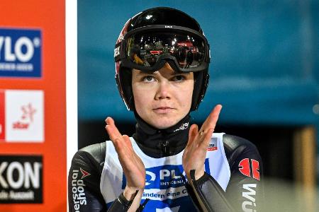 Skispringen: Reisch und Freitag gewinnen im 